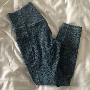 Athleta Salutation Stash ll Textured Tight Micro Cheetah Riviera Blue/Black